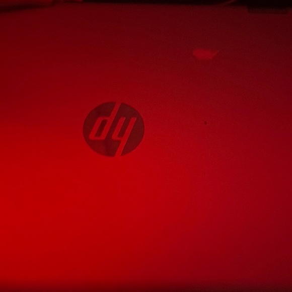 Hp laptop in good condition very useful just don’t want it upgraded to MacBook